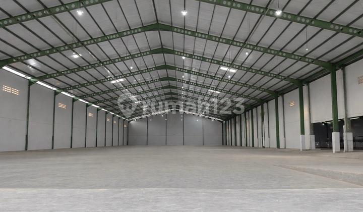 Gudang Besar di Kic Gatsu Semarang 1