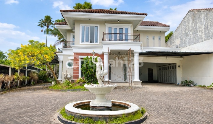 Rumah Mewah Mangunharjo Tembalang Semarang 1