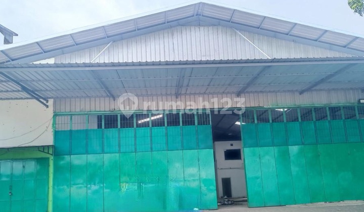 Warehouse Ready for Use in the City Center 1