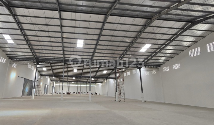 New Large Warehouse in Kic Gatsu Semarang 2