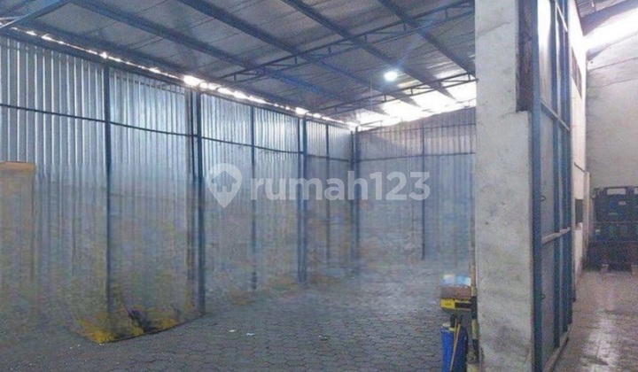 Ready-to-Use Warehouse in Kic Gatsu Semarang 1