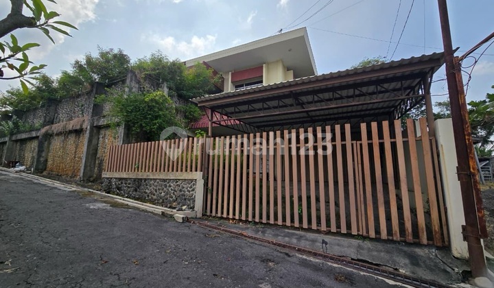 House in Borobudur Manyaran West Semarang 1