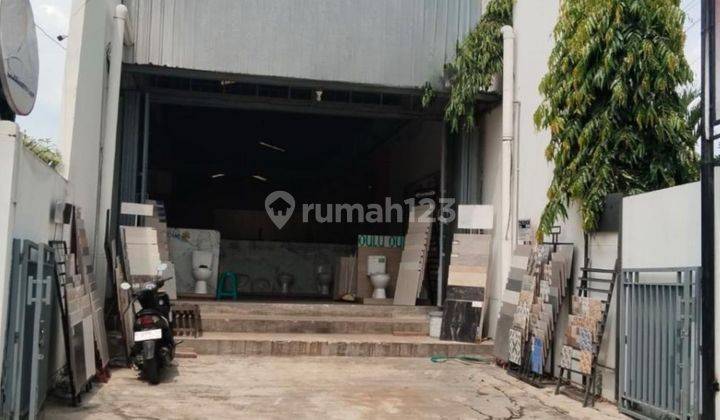 Toko Di Jalan Majapahit Semarang 1