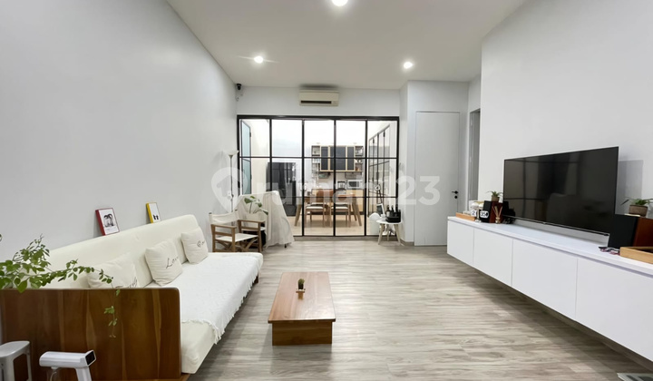 New House in Puri Anjasmoro, West Semarang 2