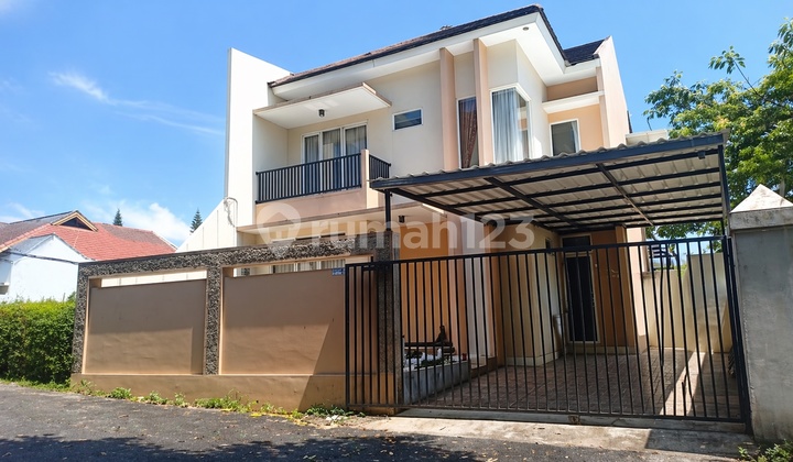 House in Bukit Sari Semarang 1