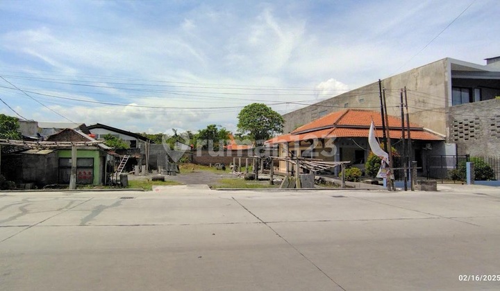  Rumah Lahan Luas Di Medoho Gayamsari Semarang 1