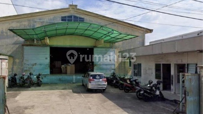 Warehouse in Brigjend Sudiarto Semarang 1