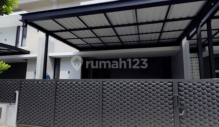 New House in Candigolf Semarang 1