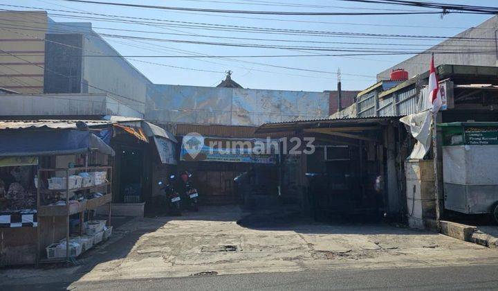 Tempat Usaha Lokasi Pinggir Jalan Raya Jangli Semarang 1