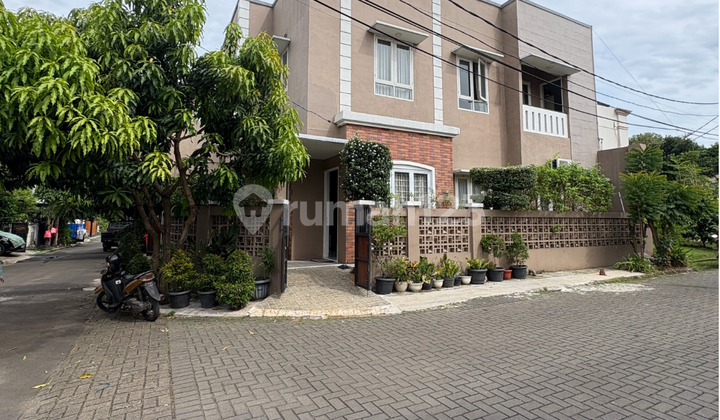 Beautiful Ready-to-Use Residence in Nusaloka Bsd