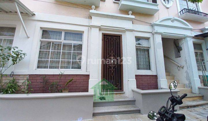 Jual Townhouse Taman Elok Lippo 1