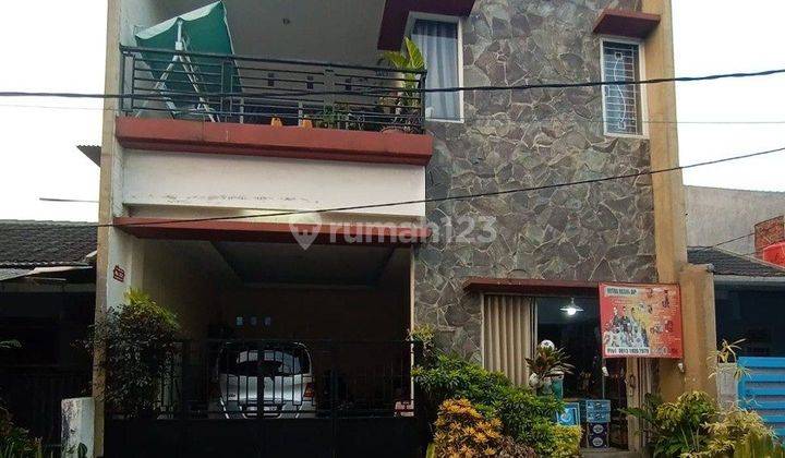 Jual Rumah Furnished 2 Lantai Siap Huni Cimone 1