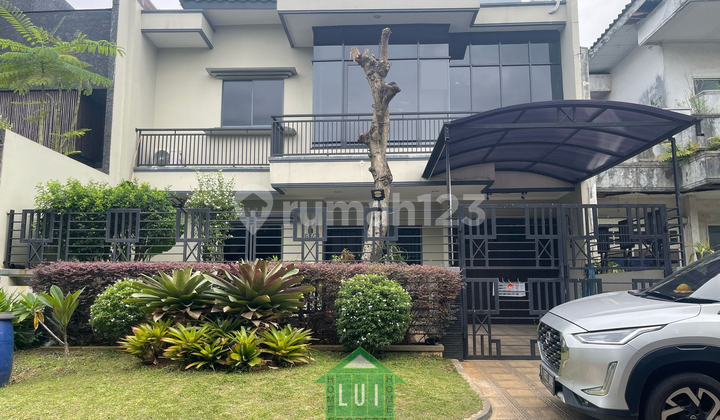 Jual Rumah dengan AC semi Furnished Modernland