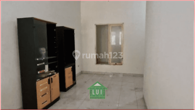 Dikontrakkan Rumah Siap Huni Taman Royal 2