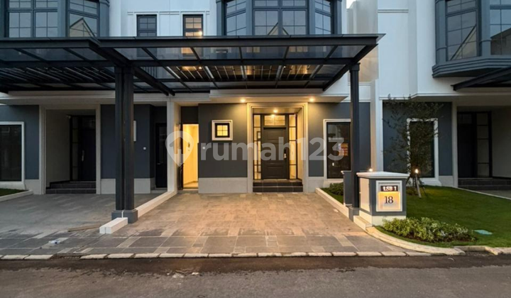 3-Storey House with Catchy Design at Summarecon Serpong