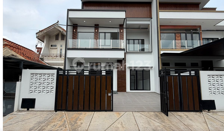 1 Menit Dari Pasar Modern Bsd Cluster Baru Nusa Loka