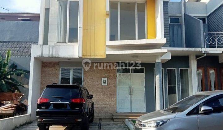 Rumah Bagus 2 Lantai Siap Huni Cluster Modernland 1