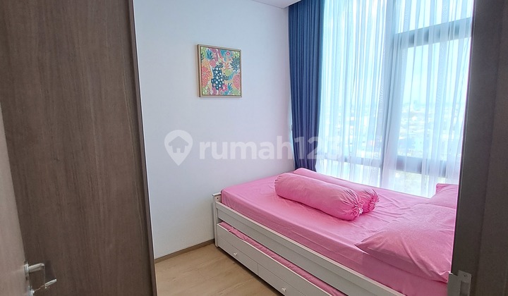 Ready-to-Occupy Apartment in the City Center, Strategic Location 2