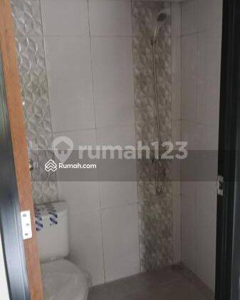 TERMURAH RUMAH DENGAN TANAH LUAS NEMPEL TOL KRUKUT  8