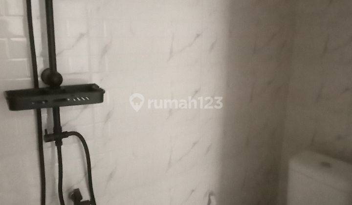 RUMAH 2 LANTAI MINIMALIS MODERN DP 0 BISA KPR 5