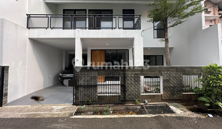 Rumah Baru Minimalis Modern Lokasi Strategis Di Area Pasar Minggu