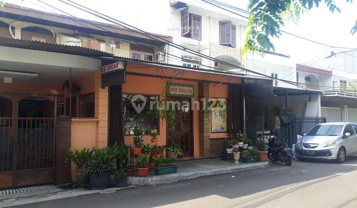 Rumah bagus bebas banjir Ice Cream Swanie Di Kelapa Gading 1