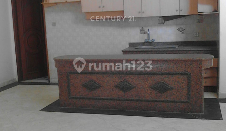 Rumah 2 Lantai Besar Mewah Luxurious Di Kemang S8068 2