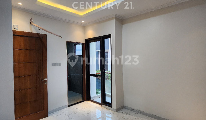 Rumah 3 Lantai Siap Huni Di Johar Baru Jakpus S8982 2