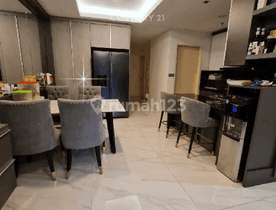 Apartemen Mewah Gading Resort Residence 3BR Lantai 2 S8112 2