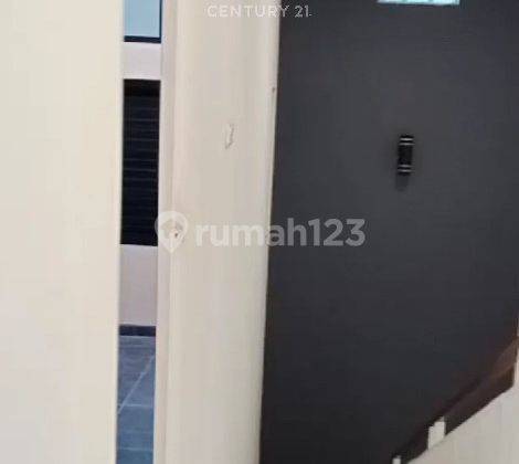 Rumah Bangunan Baru 3 Lantai Di Pademangan Timur S8051 2