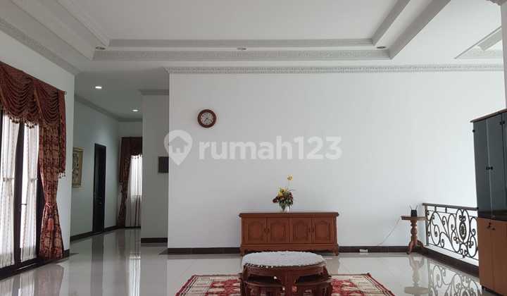 Rumah 2 Lantai Mewah di Bsd, Tangerang 2