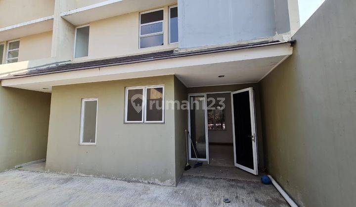 Dijual Rumah Bagus di Jakarta Garden City Jakarta Timur 1