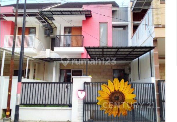 Dijual Rumah 2 Lantai Full Furnished di Cluster Taman Sari Harapan Indah Bekasi 1