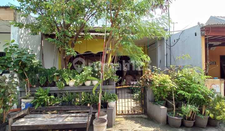 Dijual Cepat Rumah 1 1 2 Lantai di Perumnas 1 Kranji, Bekasi Selatan, Kota Bekasi 1