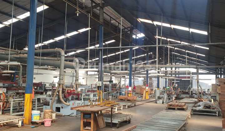 Disewakan Gudang Jl. Narogong Bekasi 6