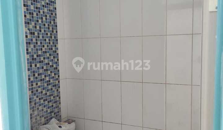 Disewakan Rumah di Mutiara Gading City Dalan Cluster Somerset , Bekasi 8