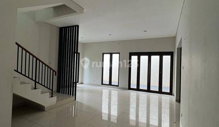 Disewakan Rumah di Cluster Harapan Indah 2 Bekasi  8