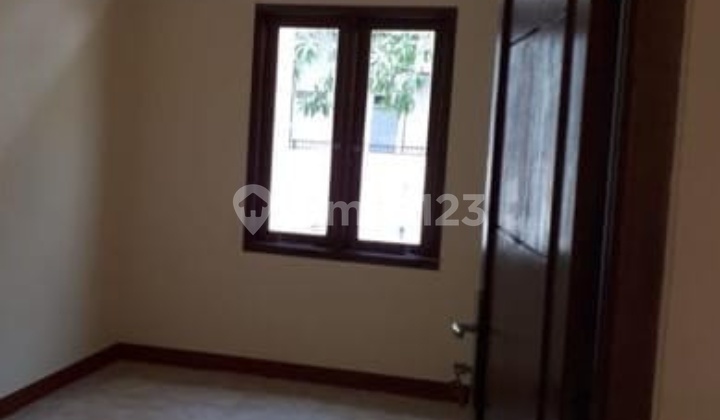Dijual Rumah Siap Huni Full Renovasi di Villa Mutiara Gading 2, Karang Satria, Bekasi Jawa Barat 2
