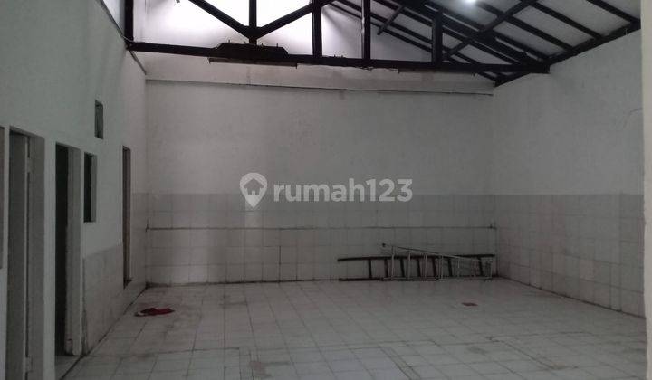 Disewakan gudang daerah Pancoran, Jakarta Selatan
 7