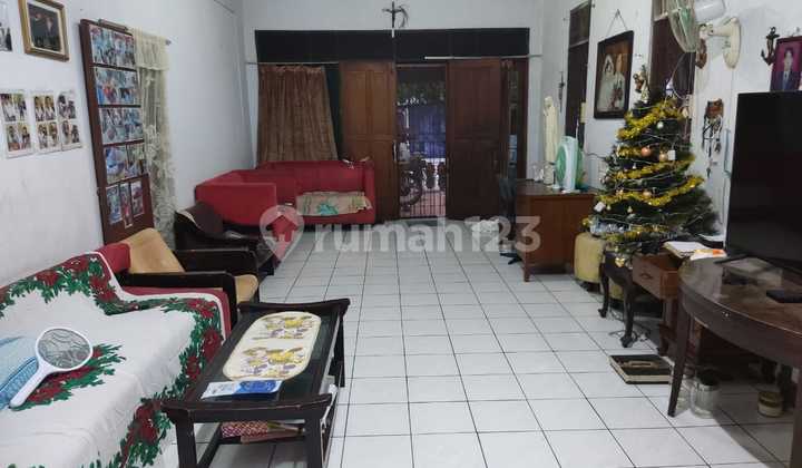 Dijual rumah lokasi premium di jakarta selatan murah  4