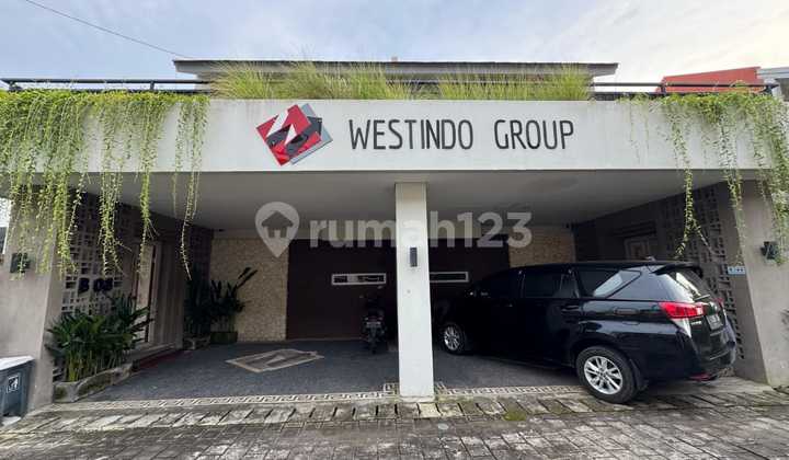 furnished house cluster 6 bedrooms location Jimbaran 2