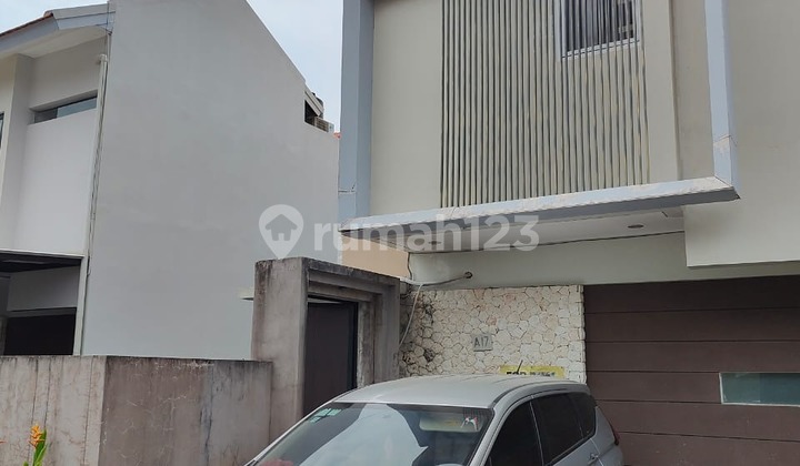 ready-to-occupy house one gate system in Jimbaran