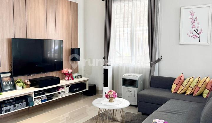 Di Jual Rumah Hoek 2 Lantai Bagus Full Furnished Di Golf Lake 