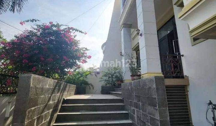 Di jual rumah mewah siap huni di Taman palem lestari, boulevard 1