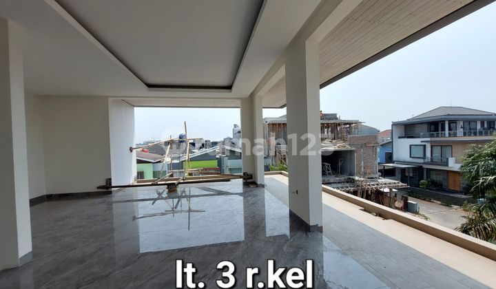 Dijual rumah brand new di Citra garden 6 lantai 3, kalideres 2