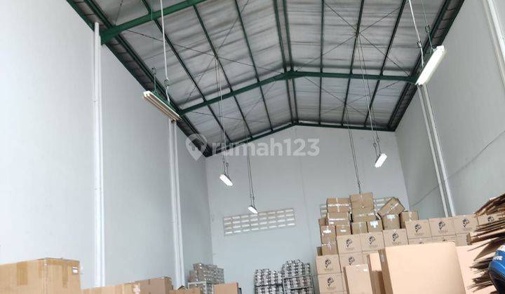 Disewakan cepat gudang siap pakai di Bizzpark daan mogot 1