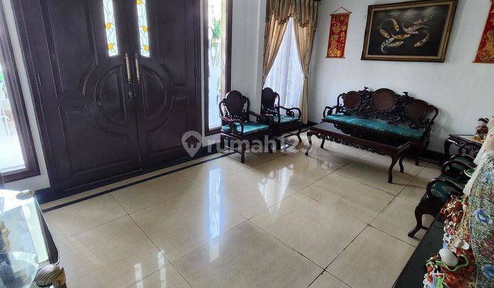 Di jual rumah bagus 3 Lantai di Taman palem lestari,cengkareng 1