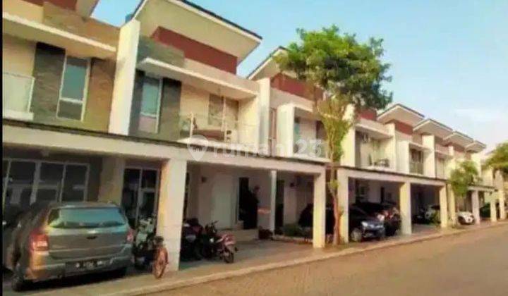 Di jual cepat rumah murah dan sudah renov di Green puri 1