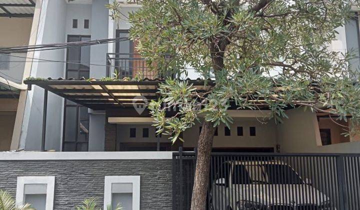 Dijual Rumah 2.5lantai Bagus Dan Terawat Furnish Di Meruya 1