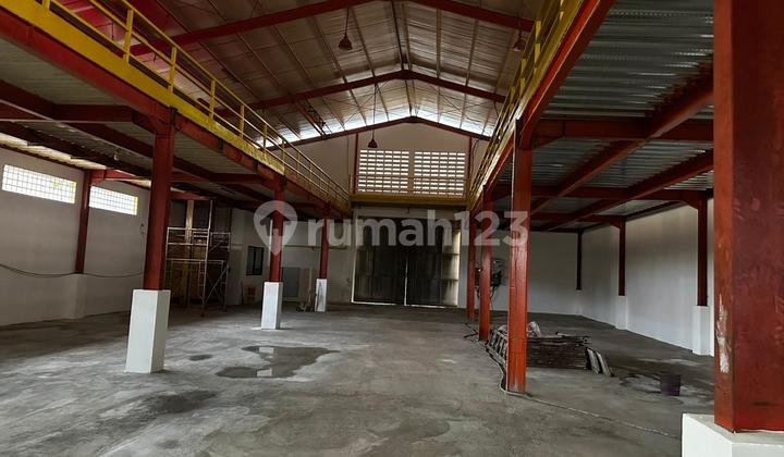 Warehouse for Rent, Former Workshop, Ready to Occupy in Cibodas, Tangerang Warehouse for Rent, Former Workshop, Ready to Occupy in Cibodas, Tangerang